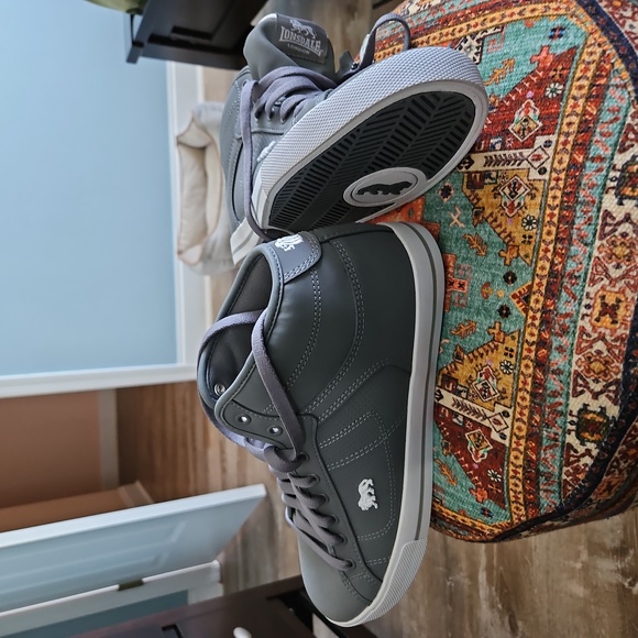 Shoes - Picture 2 of 2